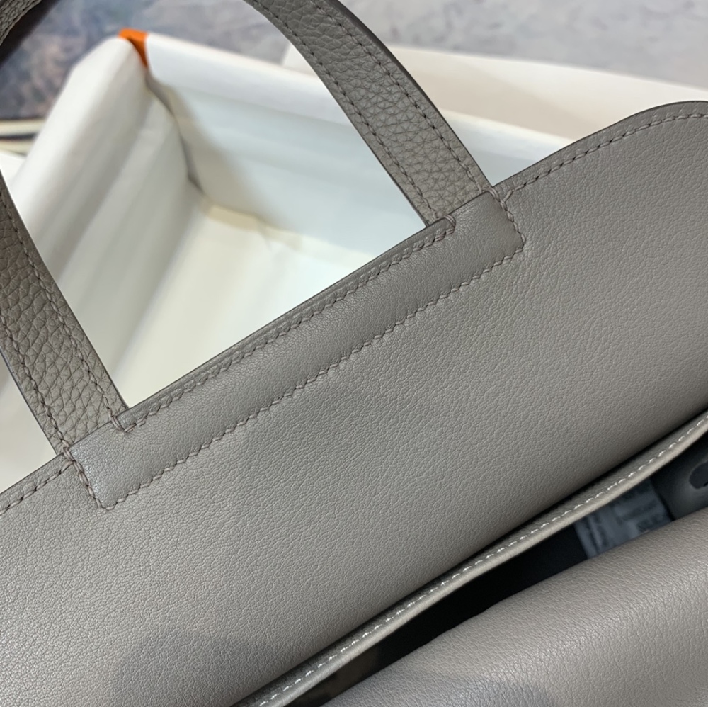 Hermès mini Halzan 22 Mirror Boutique（semi hand stitched）