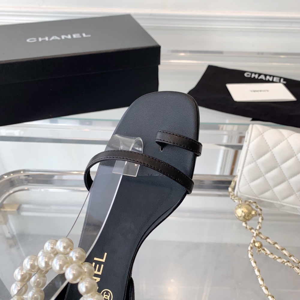 Chanel sandals 3cm