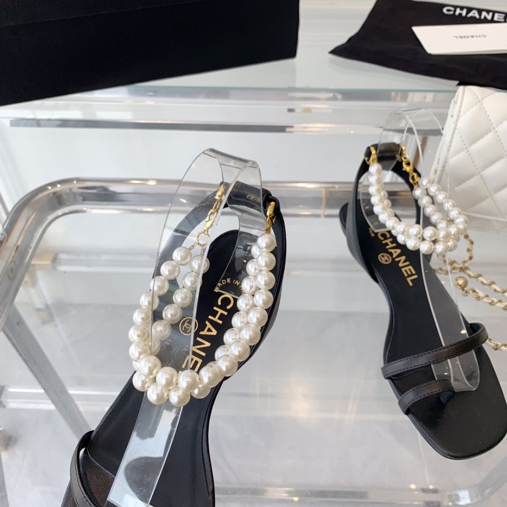 Chanel sandals 3cm