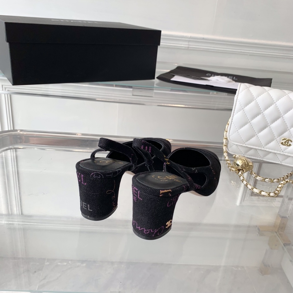 Chanel sandals 6.5cm