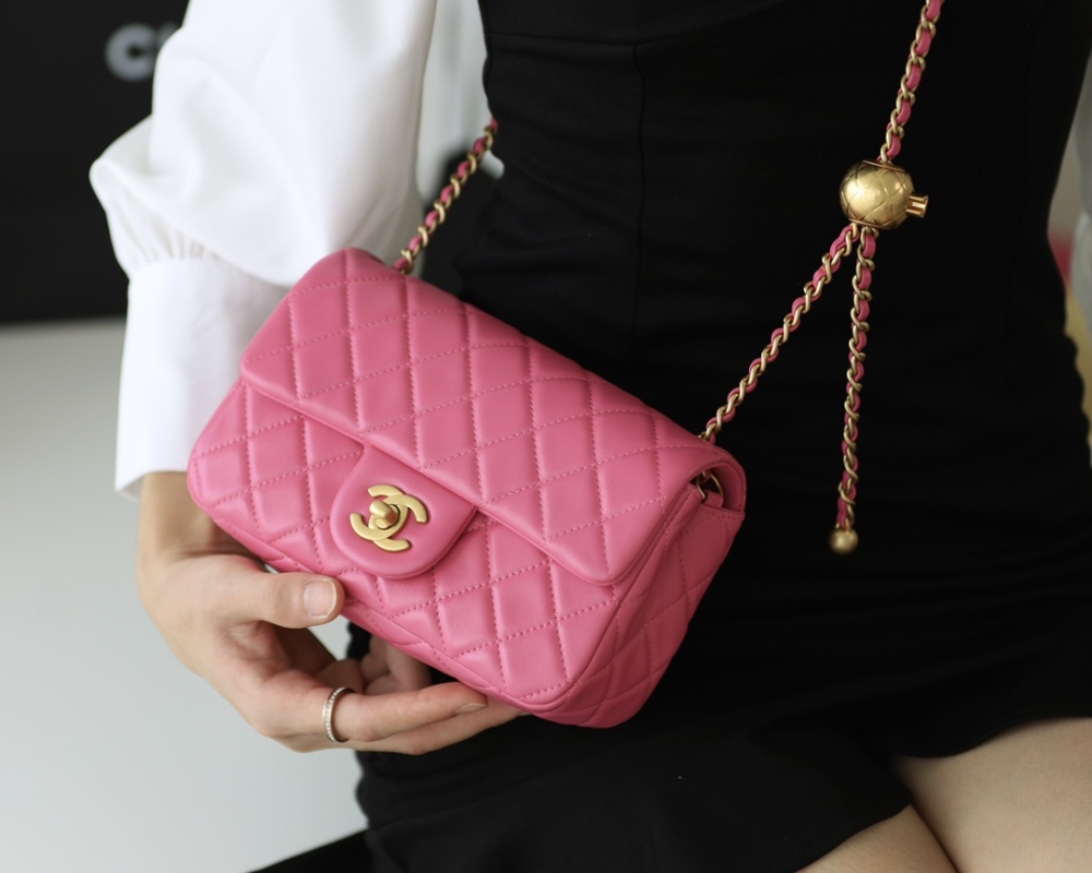 Chanel  23C cf mini Classic flap bag 1787 Mirror Boutique