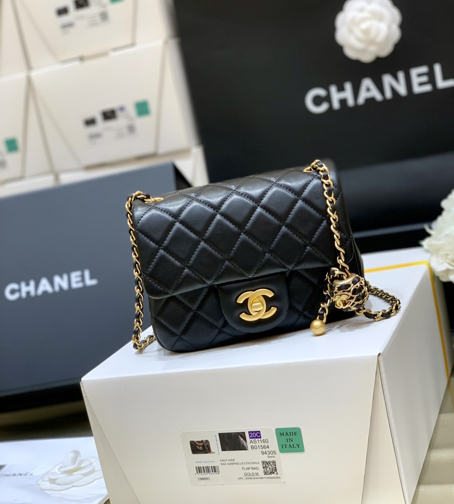 Chanel  23C cf mini Classic flap bag 1786 Mirror Boutique