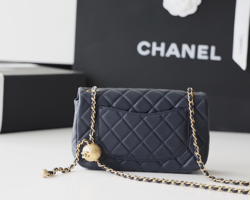 Chanel  23C cf mini Classic flap bag 1787 Mirror Boutique