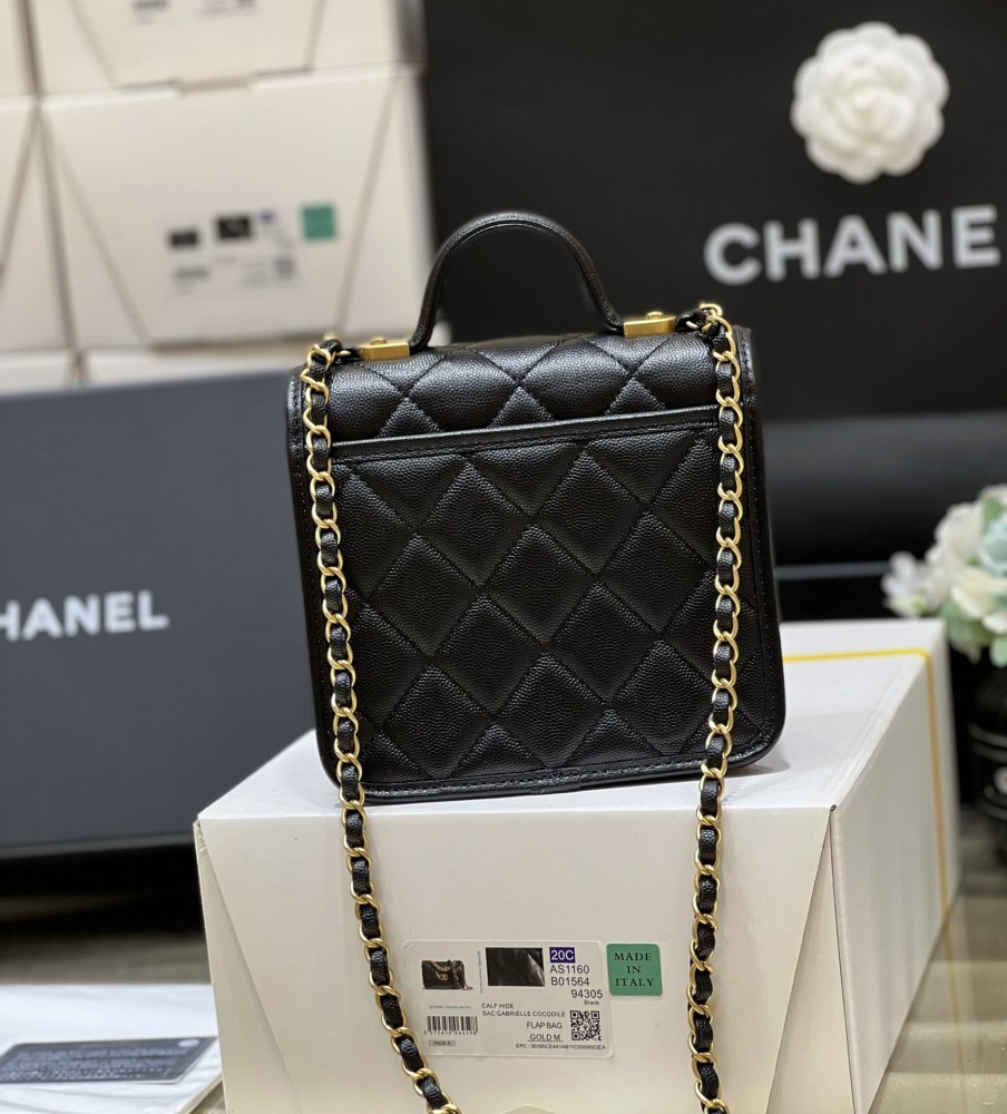 Chanel  22k  messenger bag AS3652 Mirror Boutique