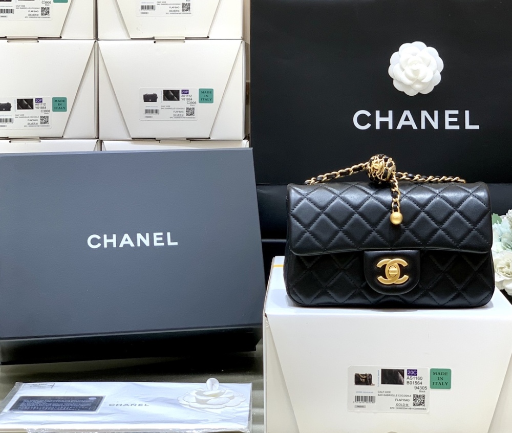 Chanel  23C cf mini Classic flap bag 1787 Mirror Boutique