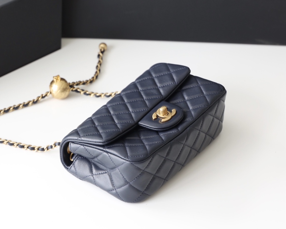 Chanel  23C cf mini Classic flap bag 1787 Mirror Boutique