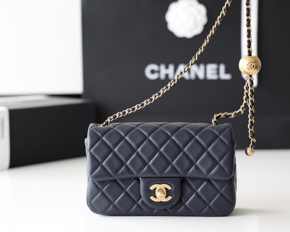 Chanel  23C cf mini Classic flap bag 1787 Mirror Boutique