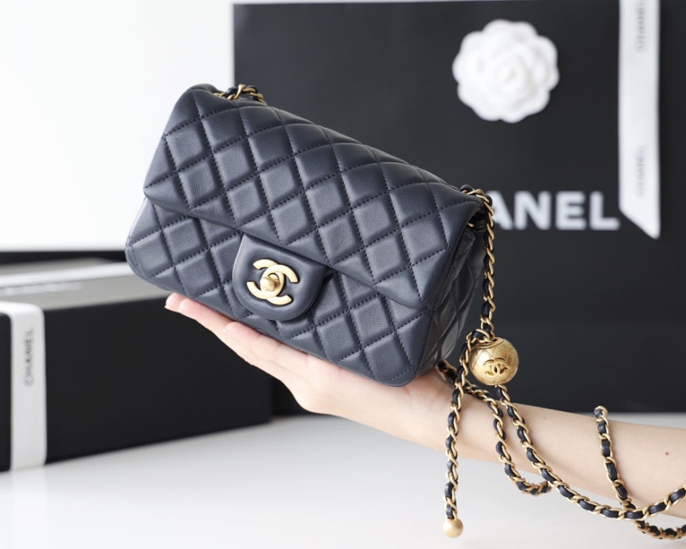 Chanel  23C cf mini Classic flap bag 1787 Mirror Boutique