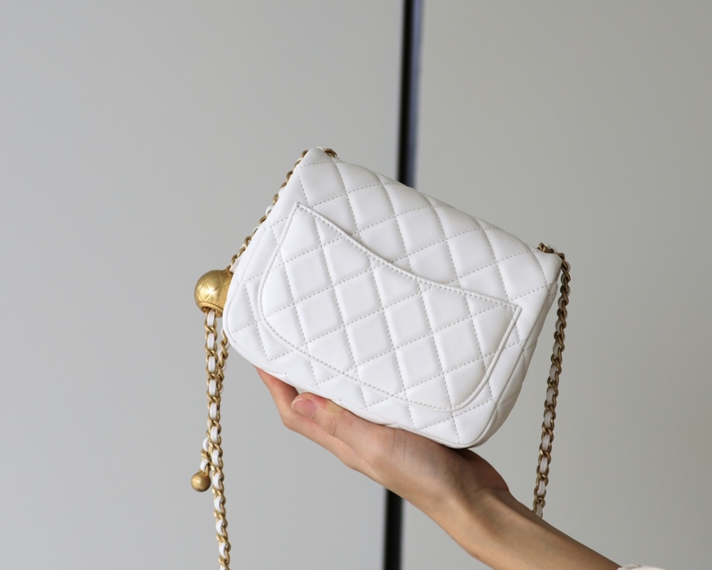 Chanel  23C cf mini Classic flap bag 1786 Mirror Boutique