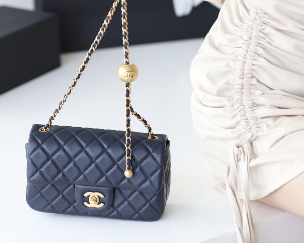 Chanel  23C cf mini Classic flap bag 1787 Mirror Boutique