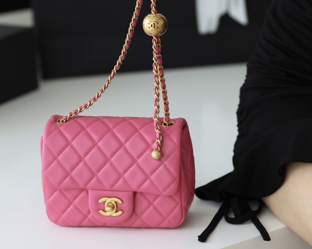 Chanel  23C cf mini Classic flap bag 1786 Mirror Boutique