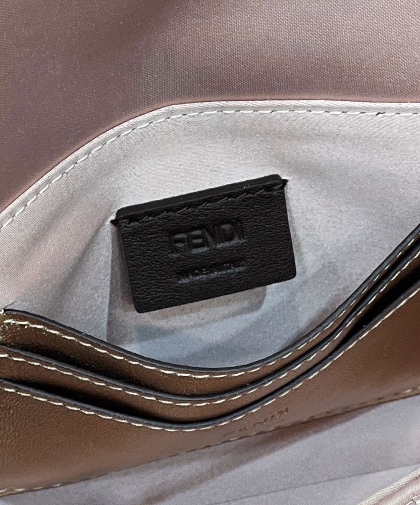 Fendi Baguette bag mini  8582 Mirror Boutique