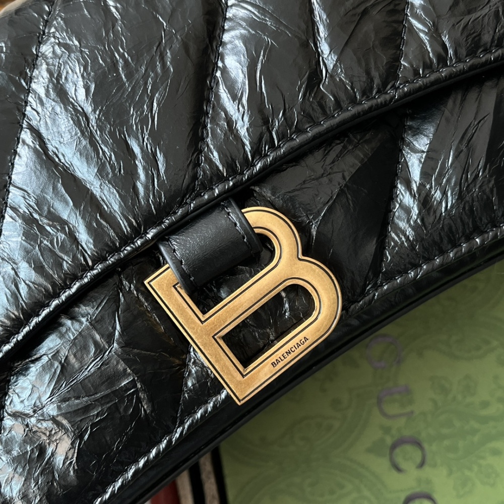Gucci Crush Hourglass MM 716351 Mirror Boutique