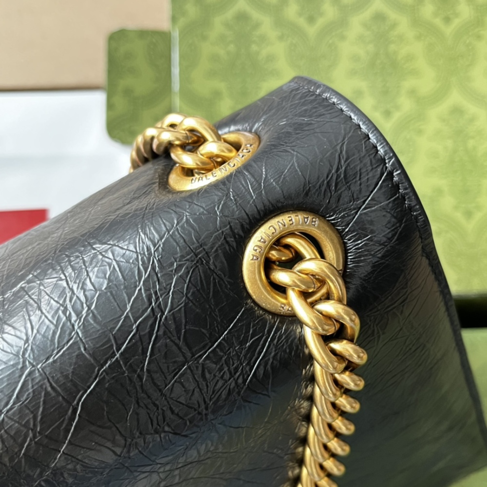 Gucci Crush Hourglass GM 716393 Mirror Boutique