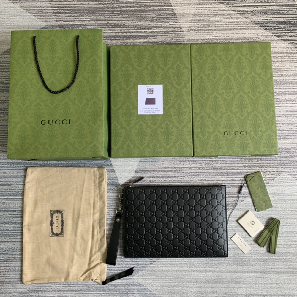 Gucci GG Marmont  pochette 473963 Mirror Boutique