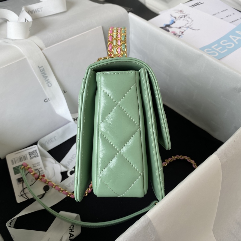 Chanel 23p Kelly bags MM AS3886 Mirror Boutique