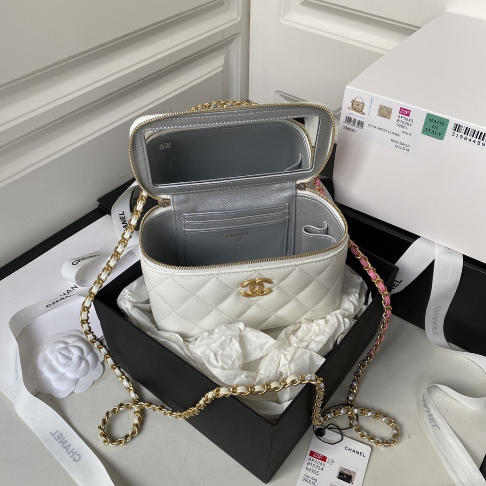 Chanel 23p box bags AP3243  Mirror Boutique