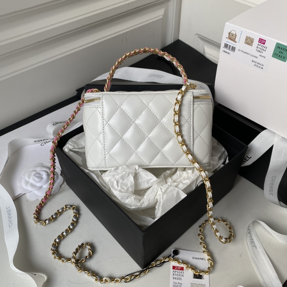 Chanel 23p box bags AP3243  Mirror Boutique