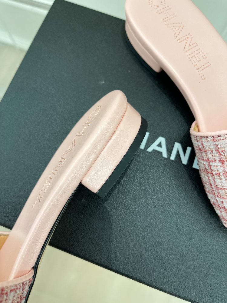 Chanel slippers 23P