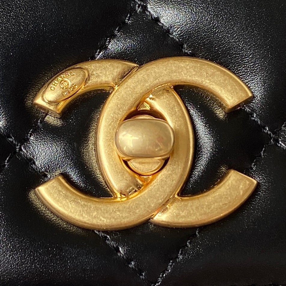 Chanel 23p Kelly bags MM AS3886 Mirror Boutique