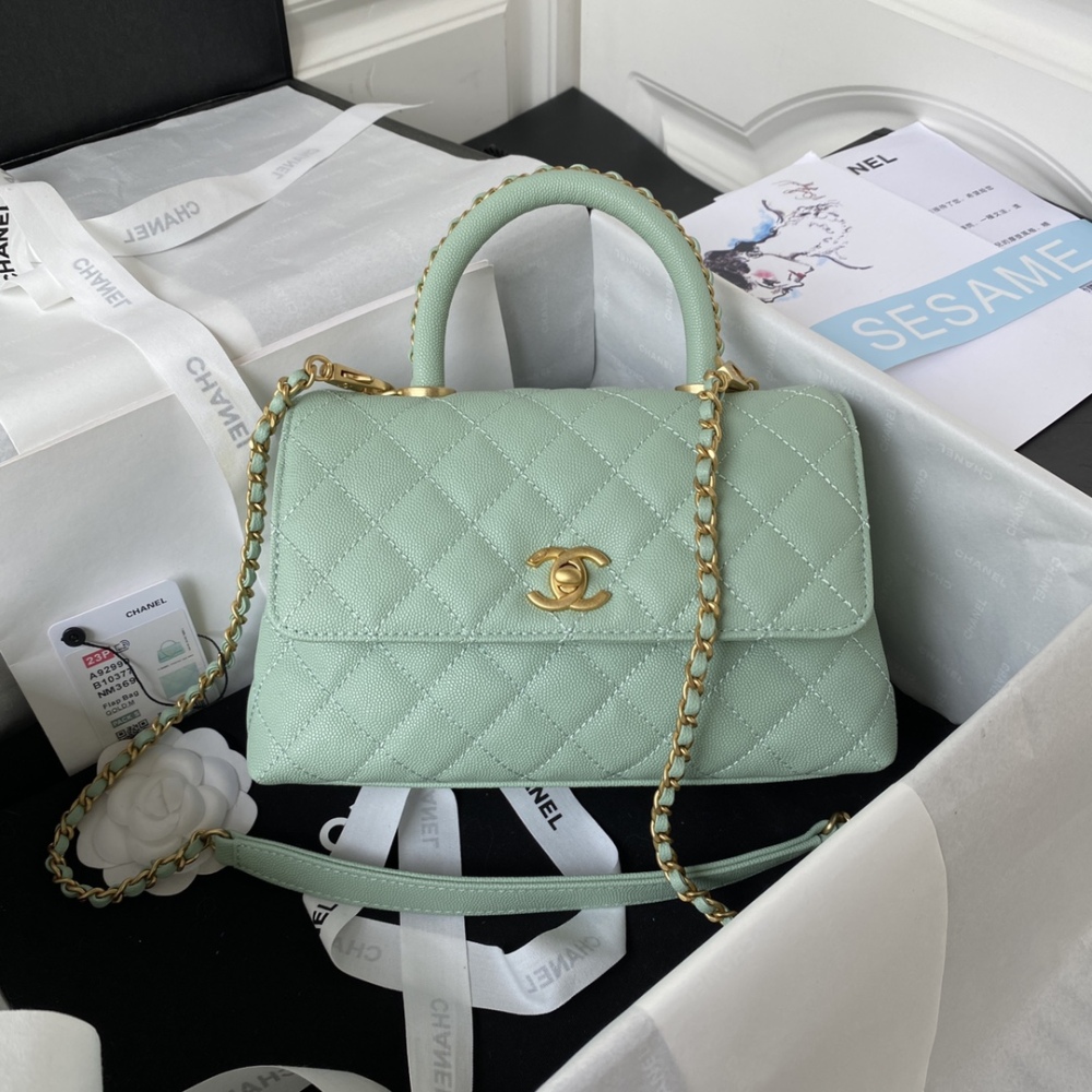 Chanel 23p cocohandle 92990 Mirror Boutique