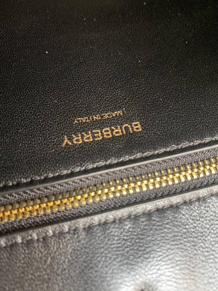 Burberry Organ tote bag 0441 Mirror Boutique
