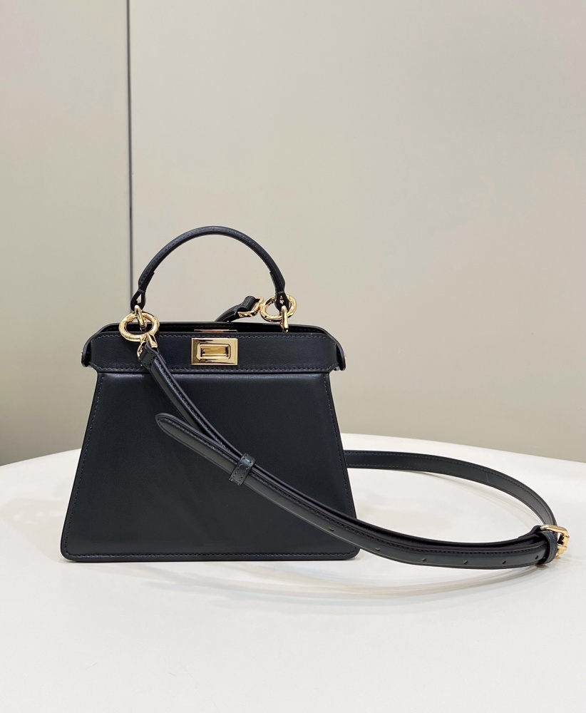Fendi 𝐏𝐄𝐄𝐊𝐀𝐁𝐎𝐎 I see you petite 20cm 80062 Mirror Boutique