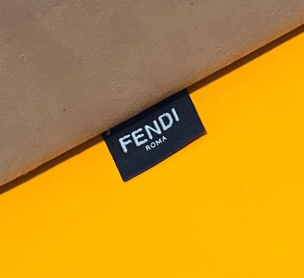 Fendi 𝐏𝐞𝐞𝐤𝐚𝐛𝐨𝐨Tote 8266 GM 40cm 80009 Mirror Boutique