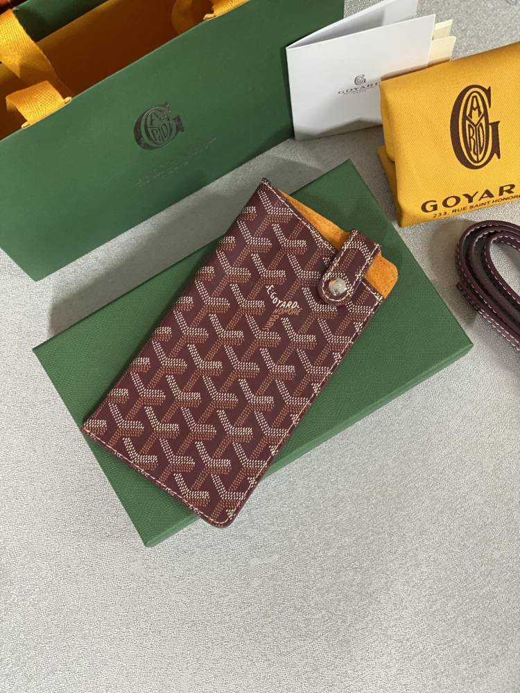 GOYARD MATIGNON case  Mirror Boutique