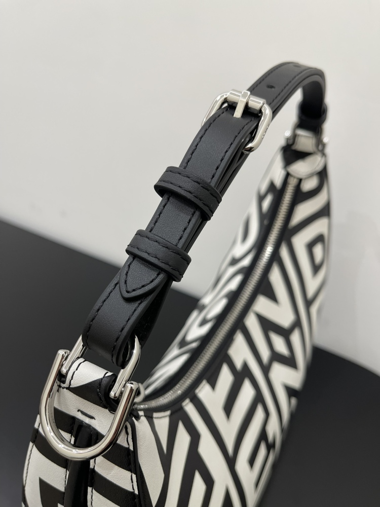 Fendi graphy 80056 Mirror Boutique