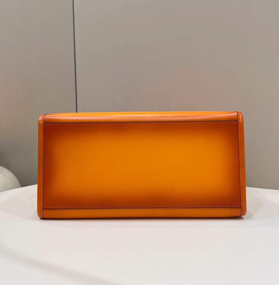 Fendi 𝐏𝐞𝐞𝐤𝐚𝐛𝐨𝐨Tote 8266 GM 40cm 80009 Mirror Boutique