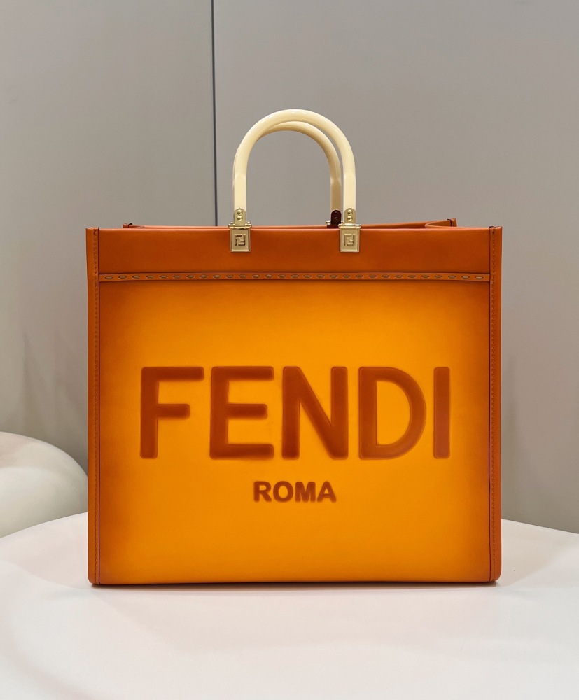 Fendi 𝐏𝐞𝐞𝐤𝐚𝐛𝐨𝐨Tote 8266 GM 40cm 80009 Mirror Boutique
