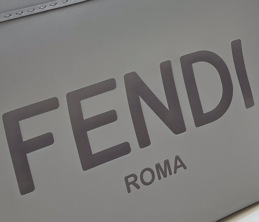 Fendi Tote 8266 GM 40cm Mirror Boutique