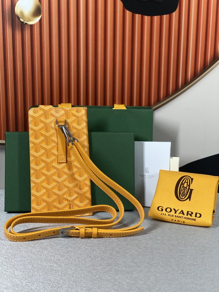 GOYARD MATIGNON case  Mirror Boutique