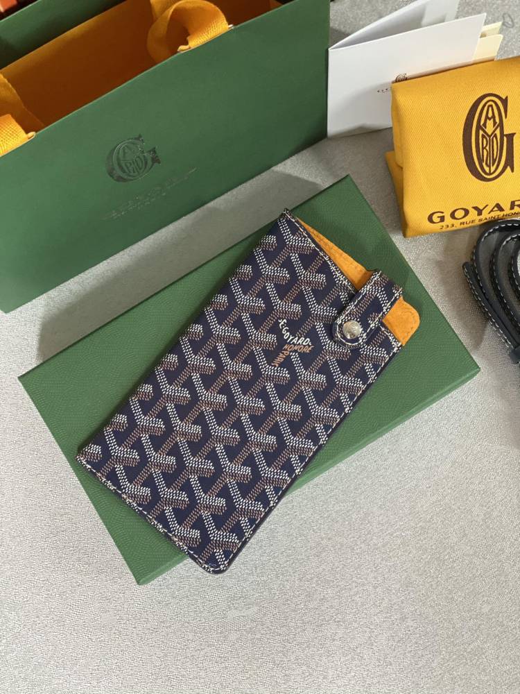 GOYARD MATIGNON case  Mirror Boutique