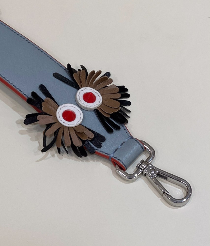 Fendi shoulder strap 860 Mirror Boutique