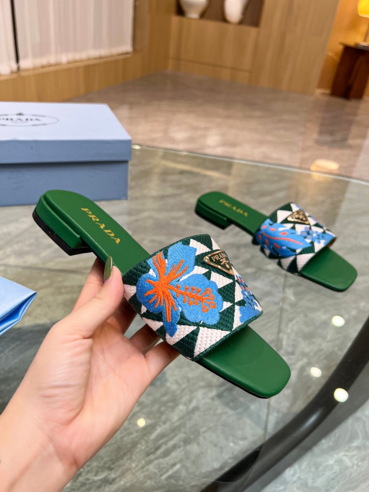 Prada slippers flat