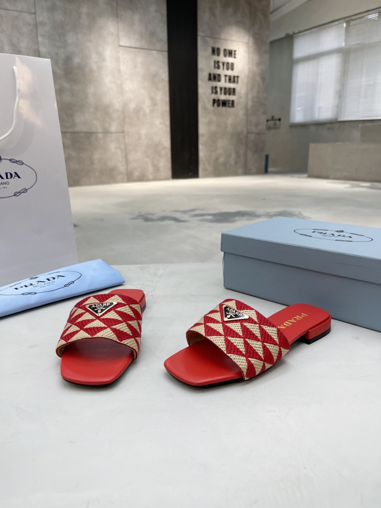 Prada slippers flat
