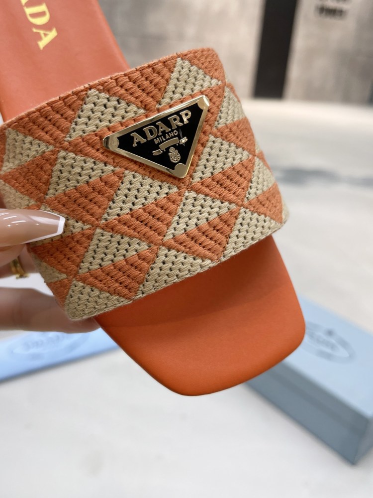 Prada slippers flat