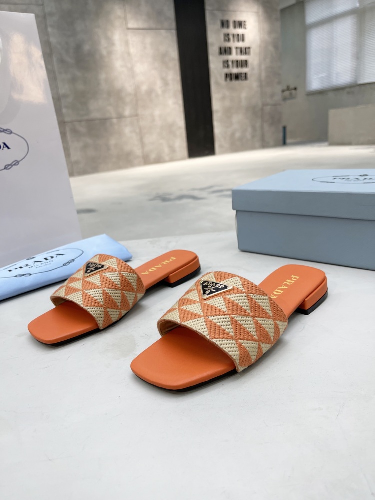 Prada slippers flat