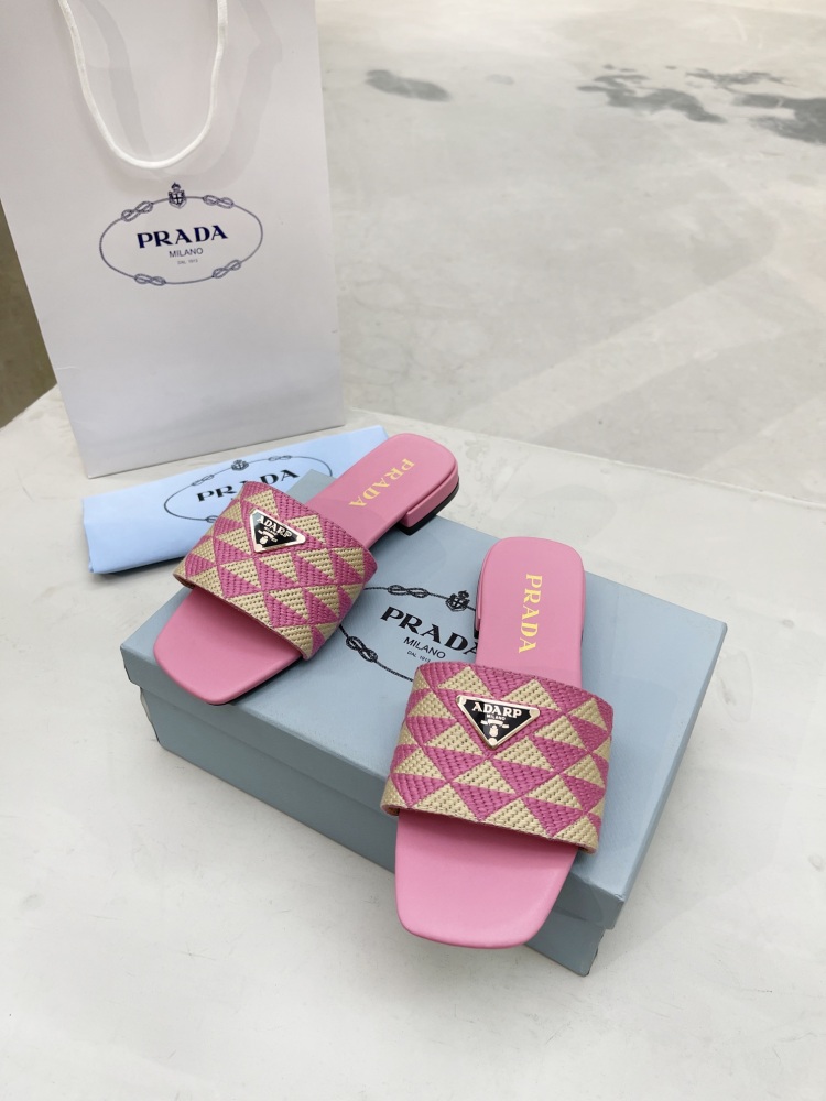 Prada slippers flat