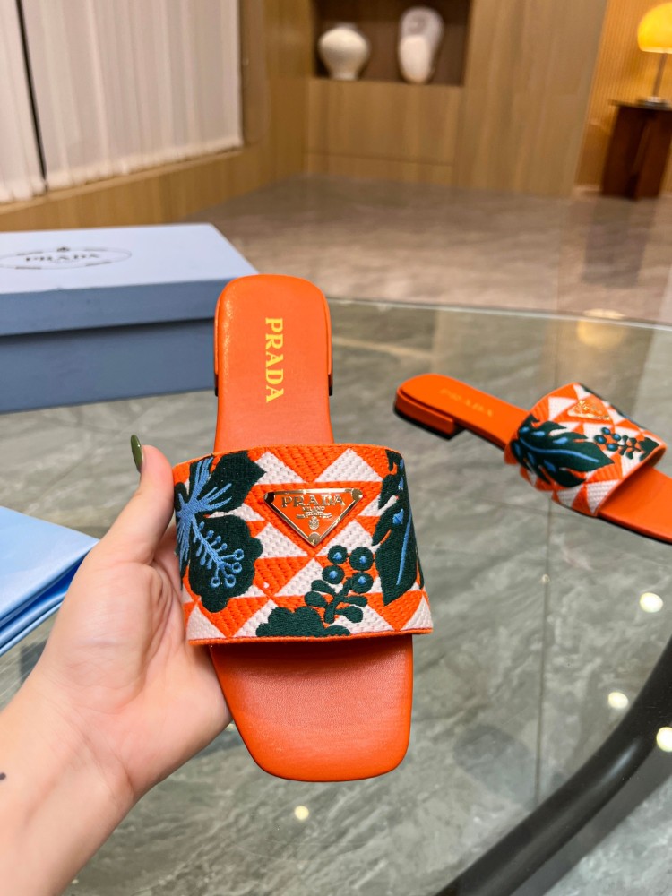 Prada slippers flat