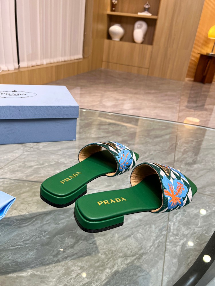 Prada slippers flat