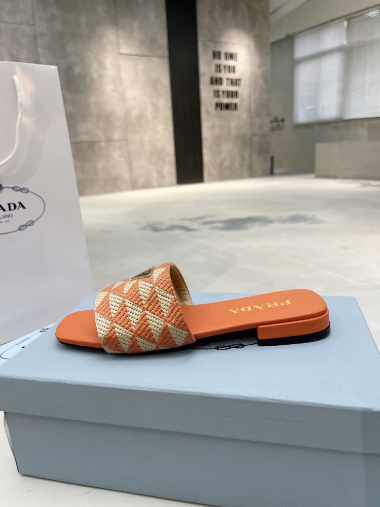 Prada slippers flat
