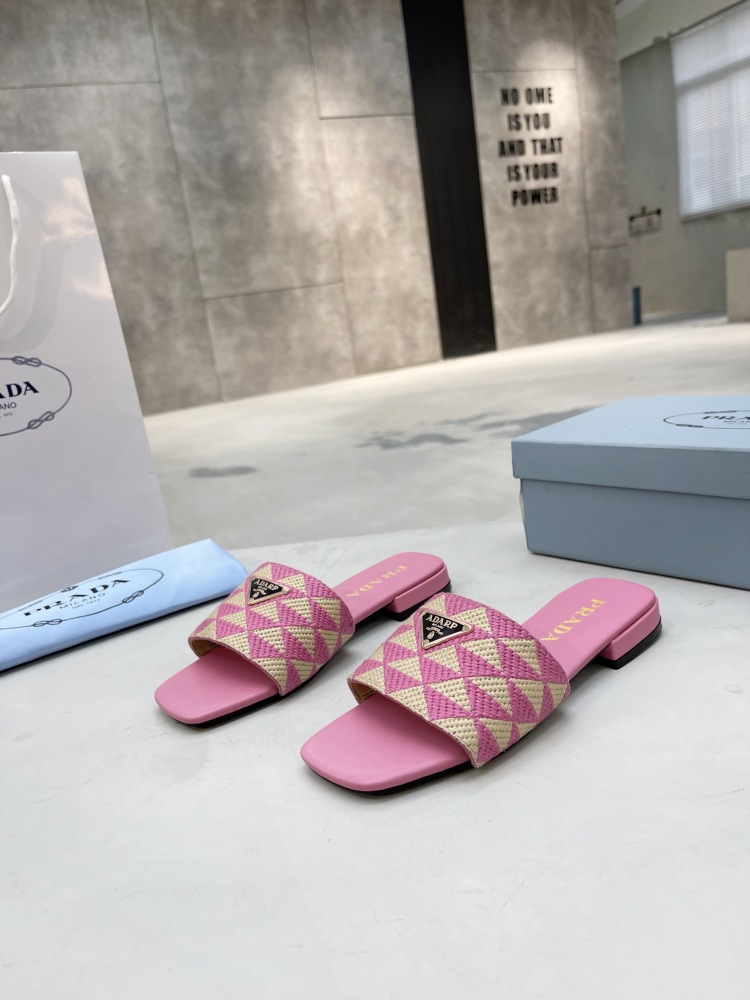 Prada slippers flat