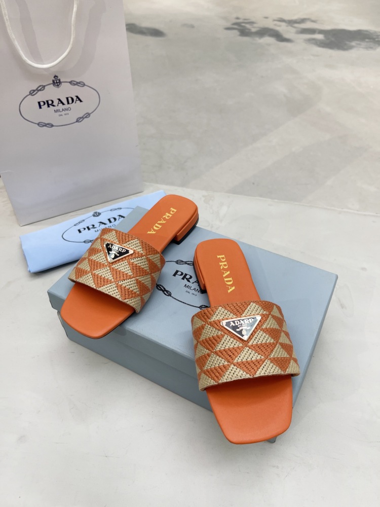 Prada slippers flat