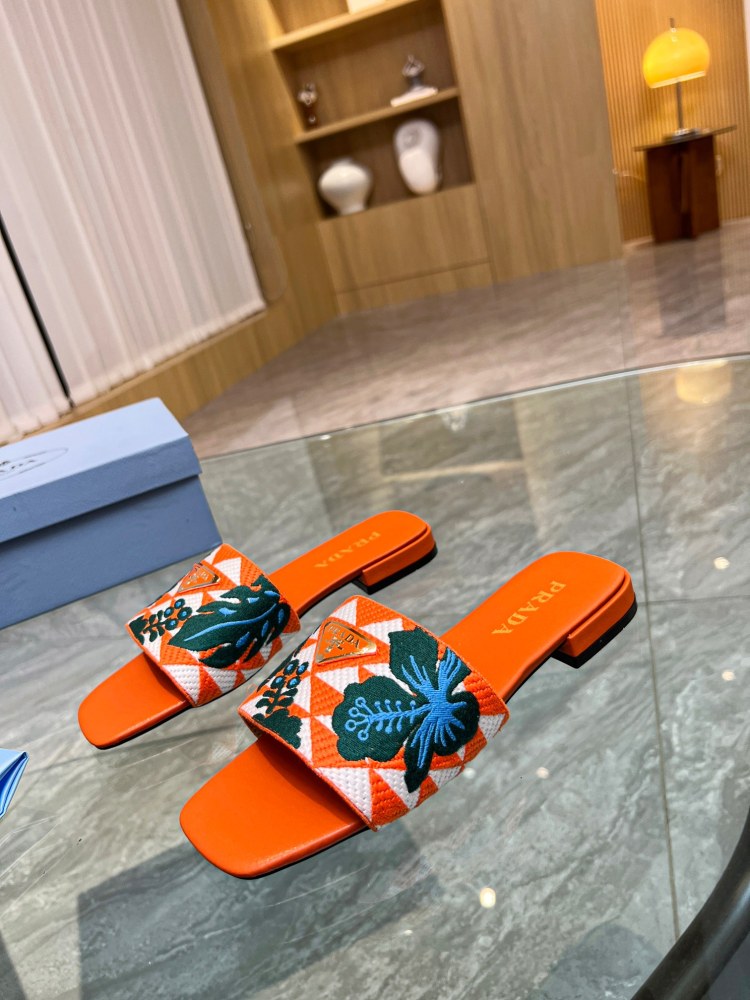 Prada slippers flat