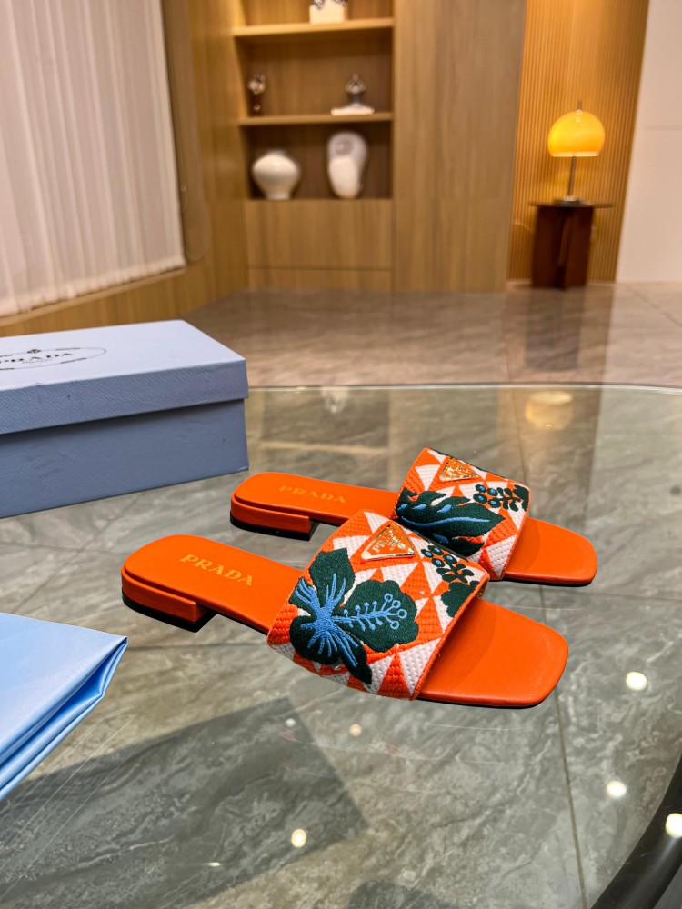 Prada slippers flat