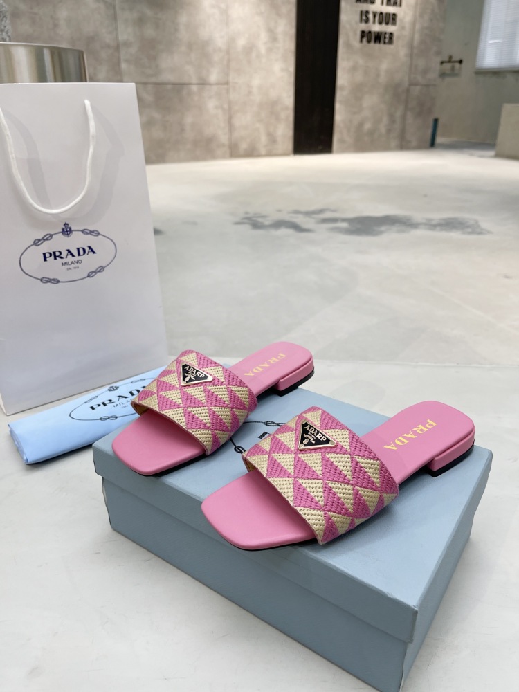 Prada slippers flat