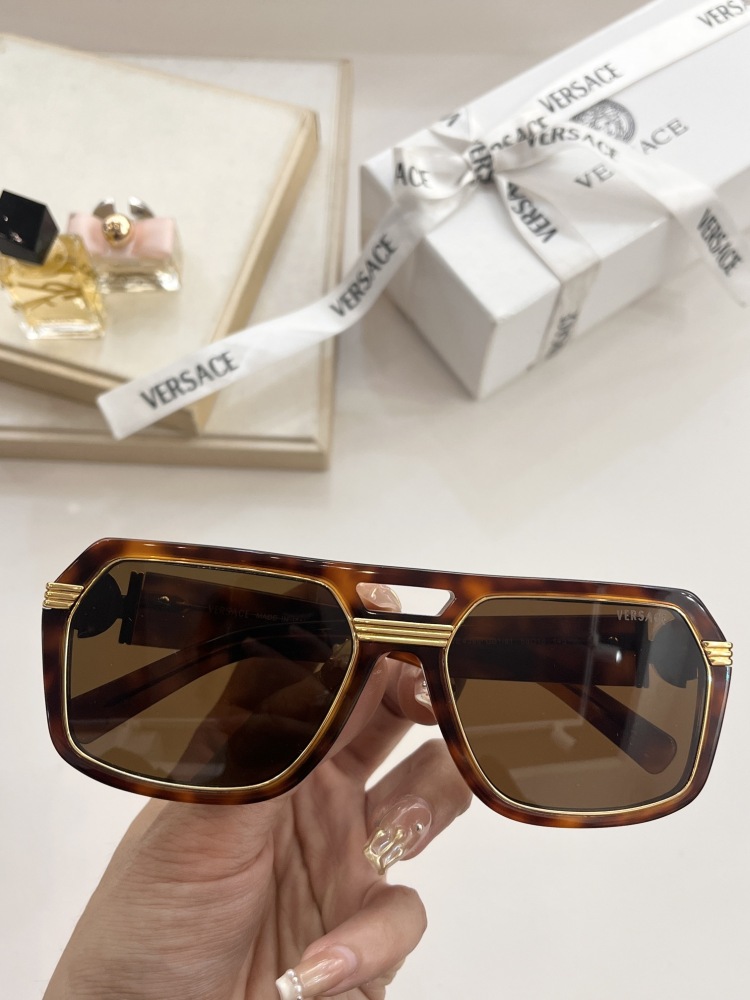 VERSACE Sunglasses